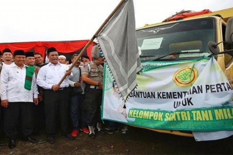 Santri asal Papua senang dapat bantuan program pertanian