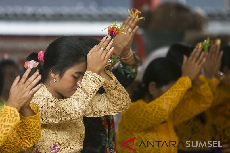 HARI RAYA KUNINGAN DI PALEMBANG