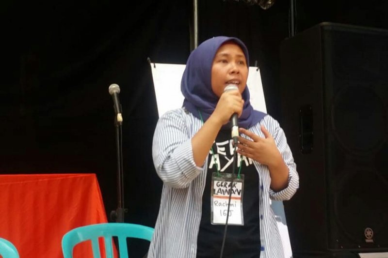 Seorang wisatawan terseret gelombang Pantai Parangtritis ditemukan