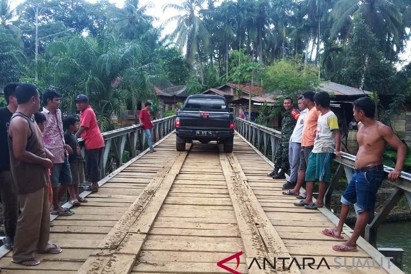 Tiga BUMN targetkan garap jalur kereta di Filipina