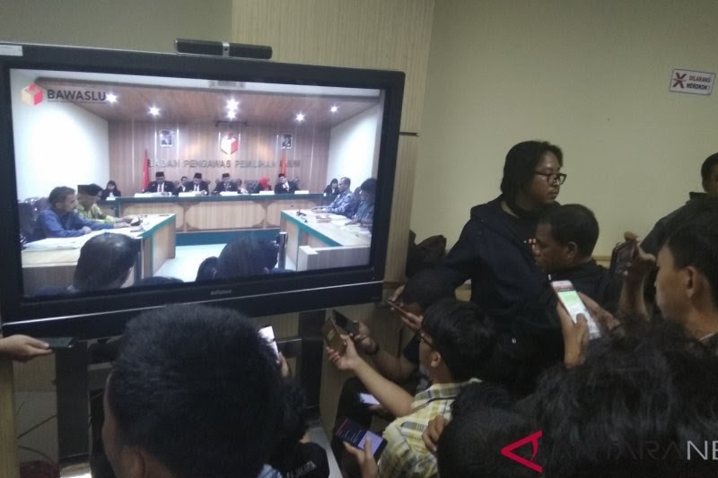 Delapan parpol penuhi ambang batas parlemen, PDIP suara terbanyak