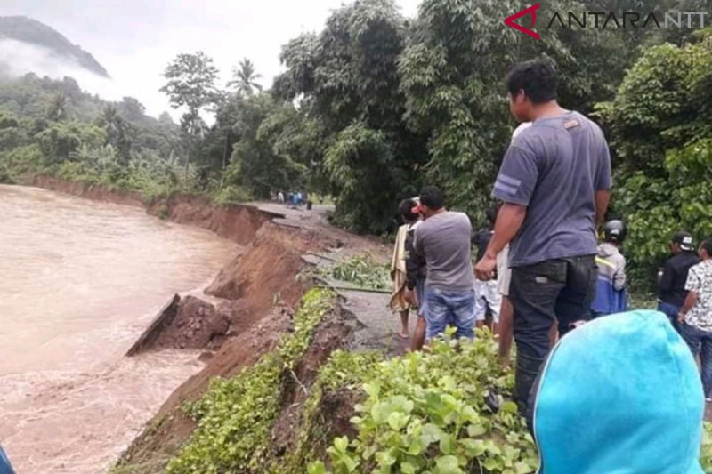  Labuan Bajo Ruteng  putus total ANTARA News Kupang Nusa 