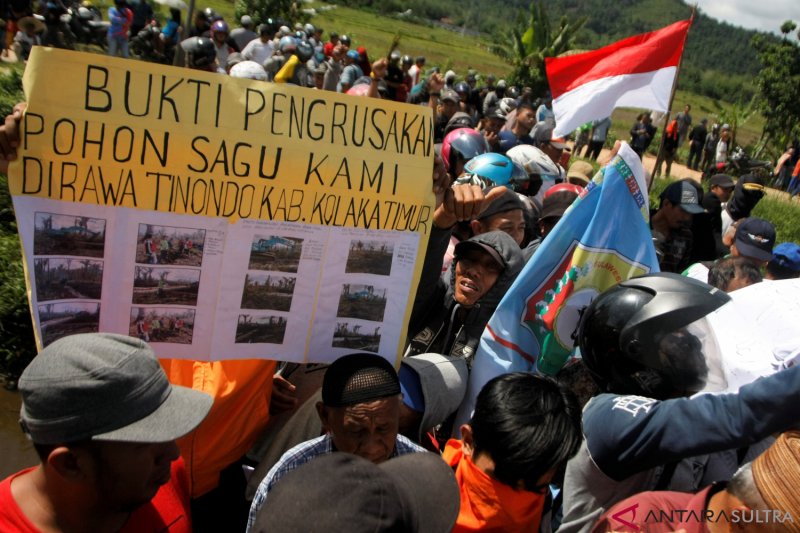 Petani Sagu Protes Perusahaan Sawit di Koltim