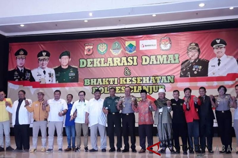 Kapolda Jabar pimpin deklarasi damai Pemilu 2019 di Cianjur