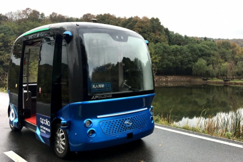 Bus tanpa pengemudi berhasil diujicoba di China