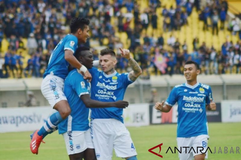 Persib benamkan Persiwa dengan skor 7-0