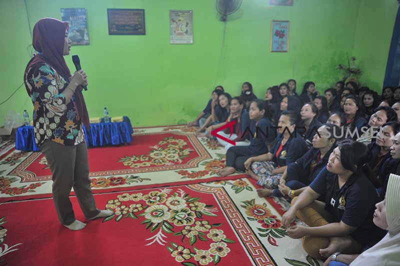 KPU  mensosialisasikan Pemilu pada penghuni Lapas Wanita Palembang