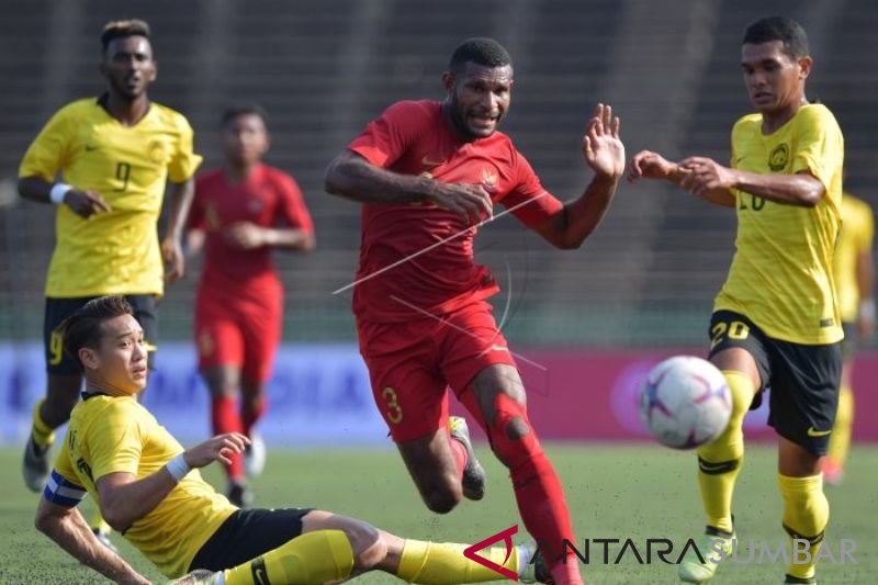 TIMNAS U-22 INDONESIA IMBANG LAWAN MALAYSIA