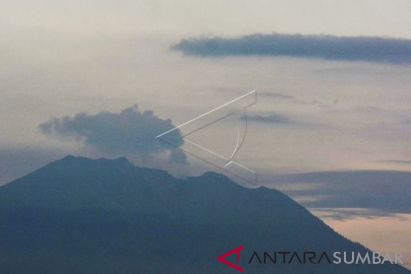 AKTIVITAS GUNUNG AGUNG DI BALI