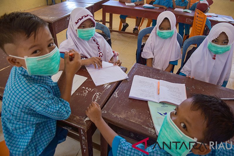 Bantuan Masker Antisipasi Karhutla di Rupat