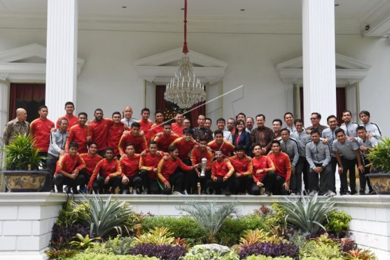 Pemain Timnas U-22 diterima Presiden di Istana Merdeka