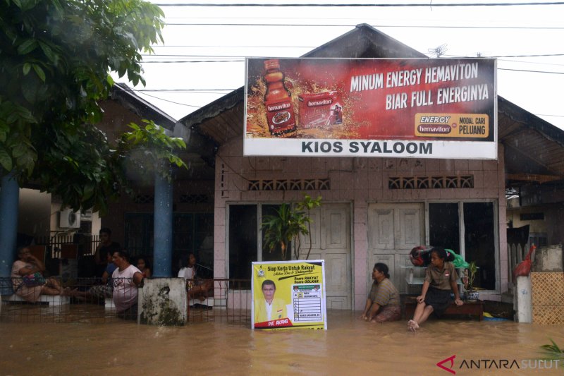 BANJIR DI MANADO