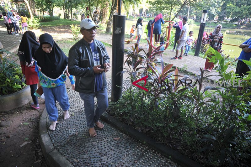 Menikmati Ruang Terbuka Hijau di Palembang