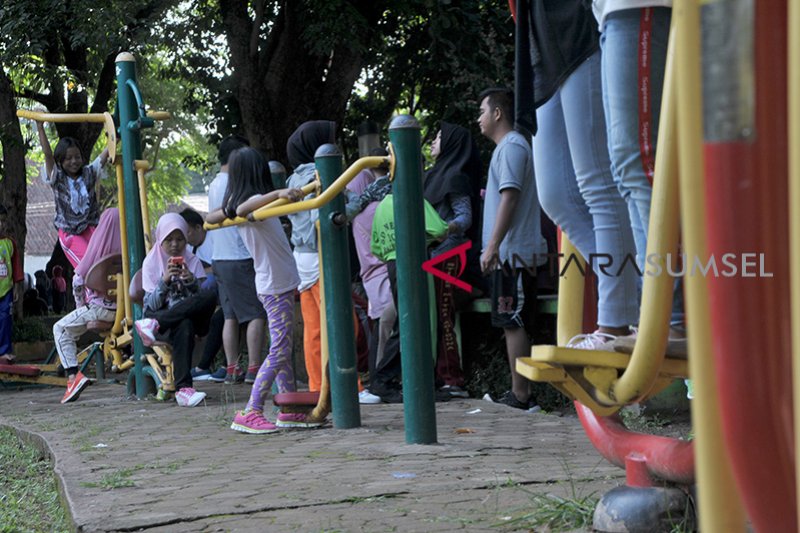 Menikmati Ruang Terbuka Hijau di Palembang