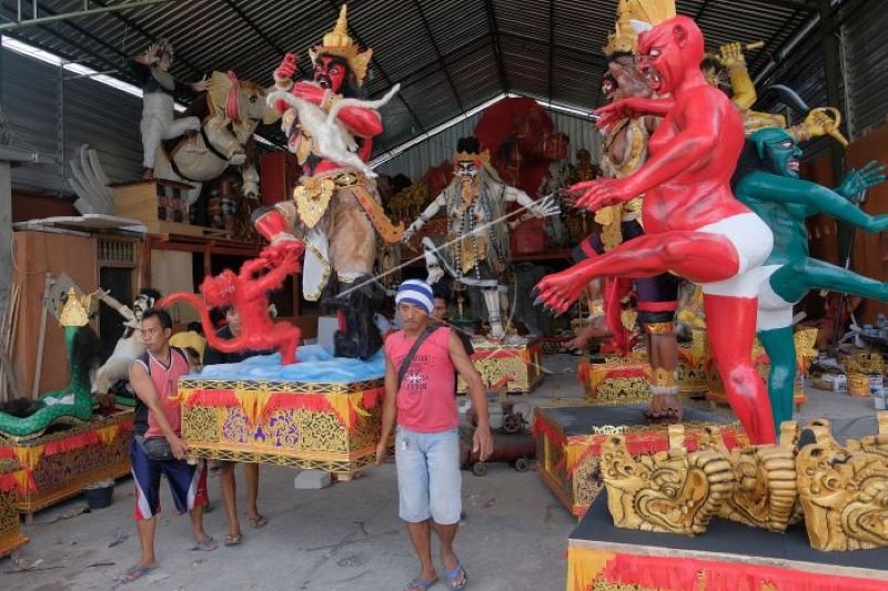 Jelang Nyepi, 32 