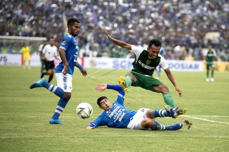 Persib ditundukkan Persebaya