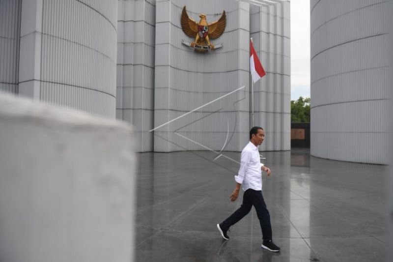 Sopir angkot deklarasi dukung Jokowi-Maruf Amin