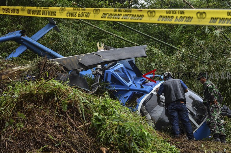 Proses identifikasi helikoptr jatuh