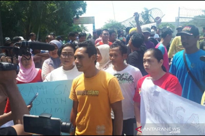AP diharapkan tidak menutup akses menuju Pantai Congot