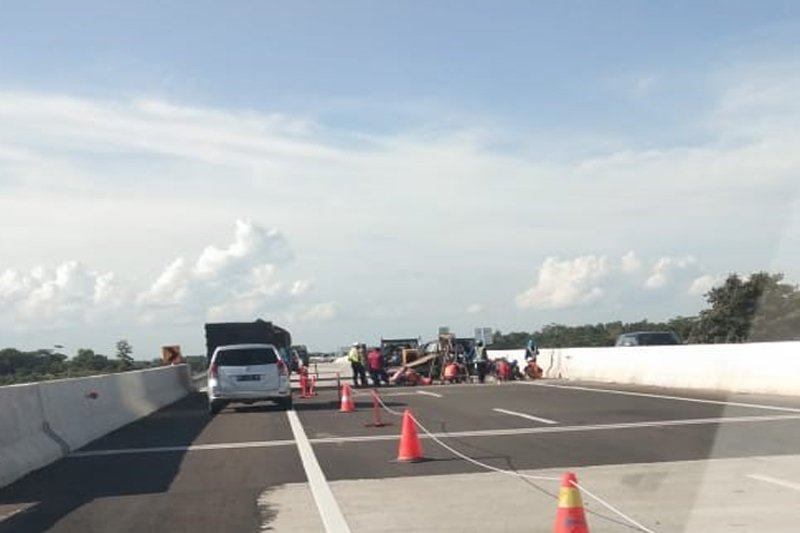 TOL TRANS SUMATERA  MAKIN RAMAI