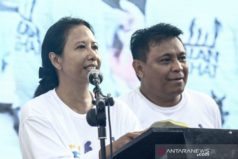 Menteri BUMN resmikan Monumen Panser Anoa di Bandung