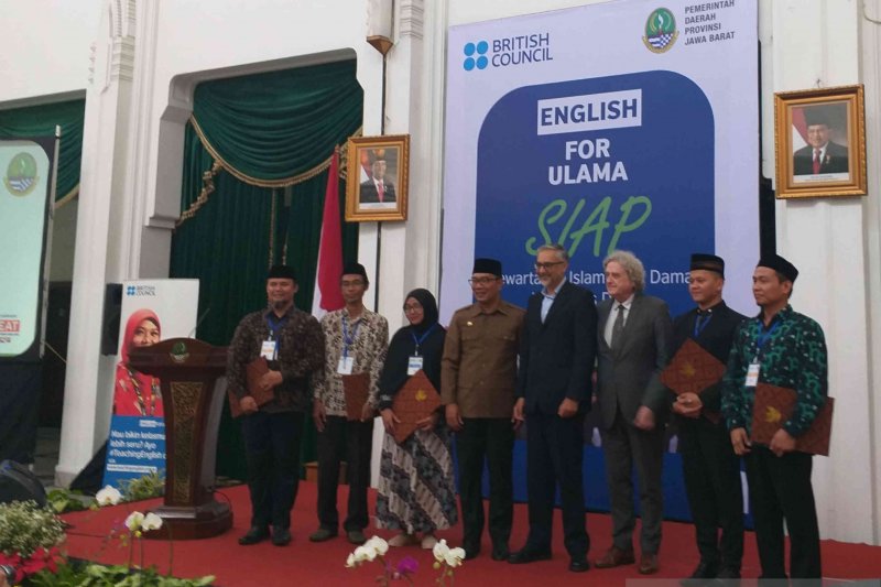 Selamat, 30 ulama muda di Jabar lolos Program English for Ulama