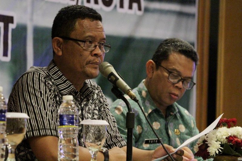 120 anggota DPRD Jawa Barat periode 2019-2024 dilantik Senin