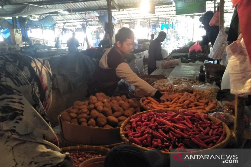 Harga sayur mayur di pasar induk Cianjur mulai turun