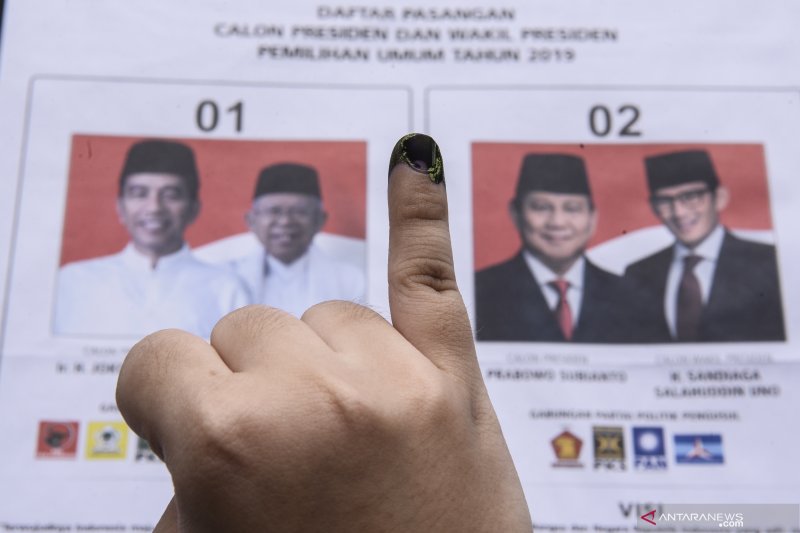 Jokowi menang versi penghitungan cepat sementara