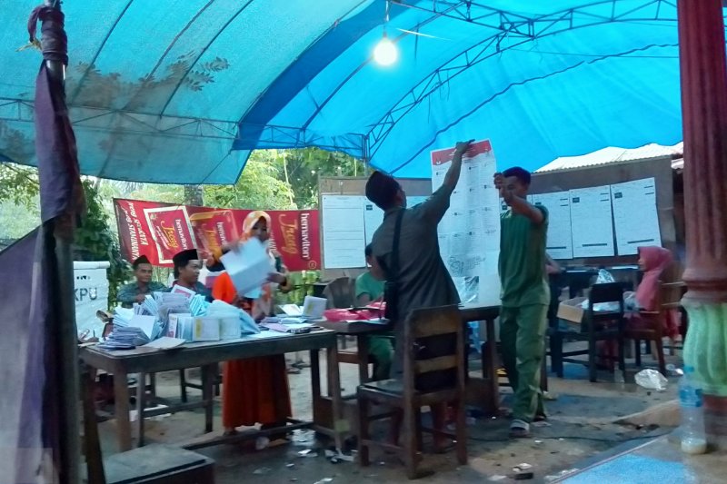 Delapan parpol penuhi ambang batas parlemen, PDIP suara terbanyak