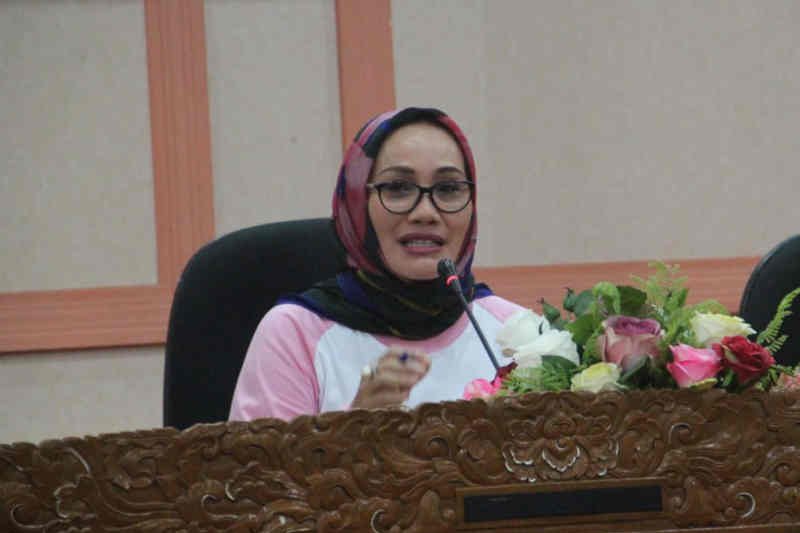 Peran perempuan di Cirebon sudah luar biasa, kata Wakil Wali Kota Eti