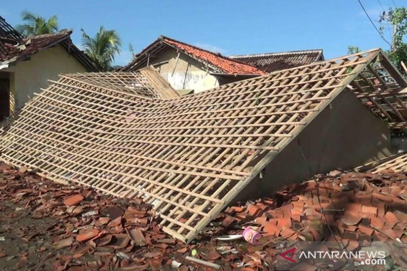 Dinas Perumahan Karawang targetkan perbaiki 1.200 rumah tidak layak