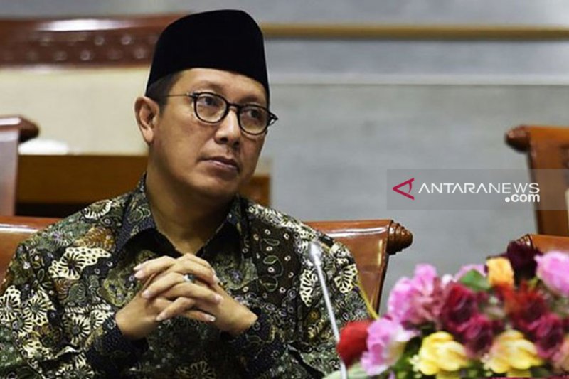 Sertifikasi halal melalui BPJPH diterapkan bertahap, kata Menag