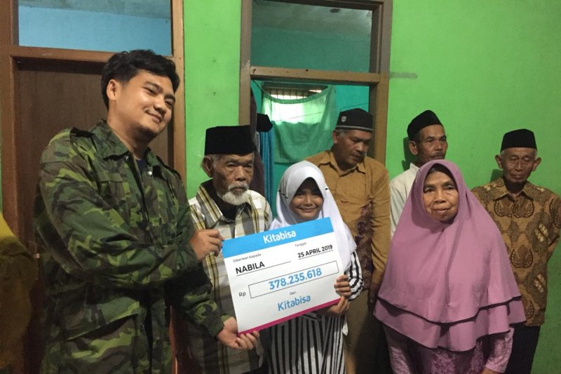 Jabar Quick response serahkan Rp378 juta untuk Nabila