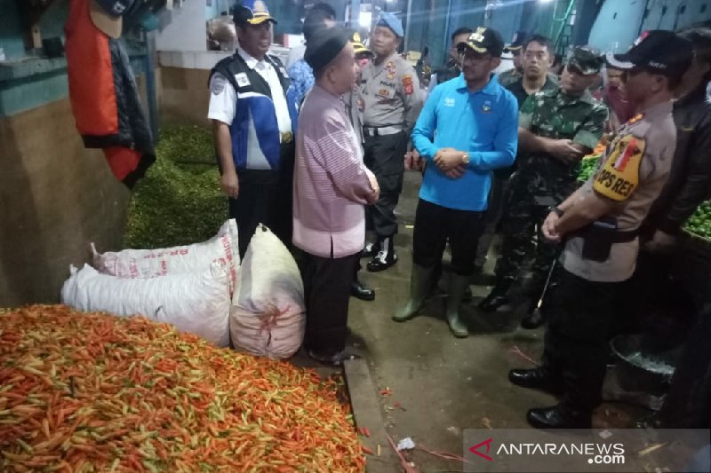 Polres Garut telusuri kelangkaan bawang putih