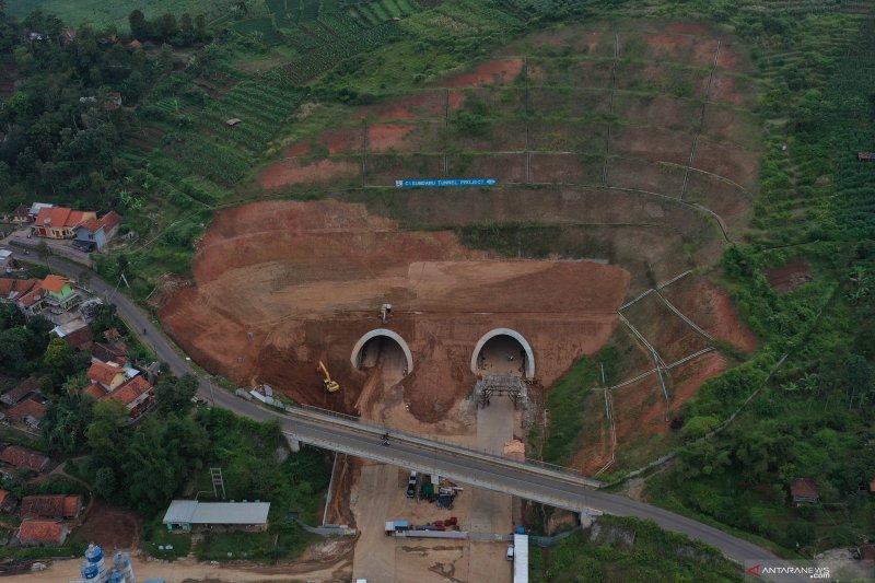 Jalan tol Cisumdawu Jabar jadi jalur alternatif mudik Lebaran