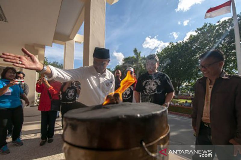 Obor Paskah Nasional tiba di Palu