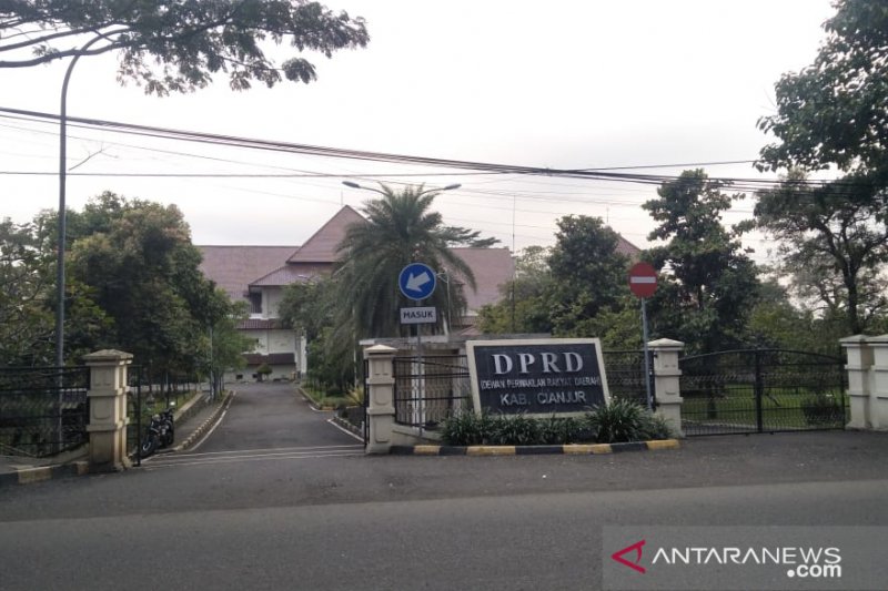 Wajah baru isi setengah kuota kursi DPRD Cianjur