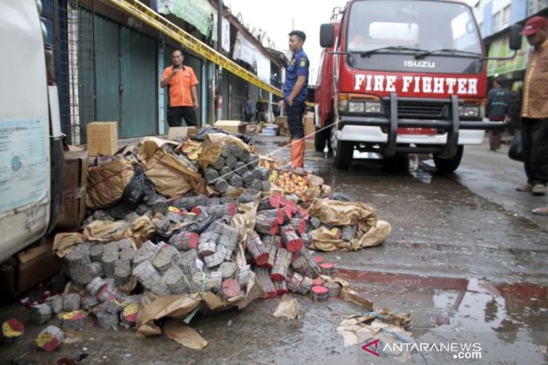 LEDAKAN PETASAN DI SUKABUMI