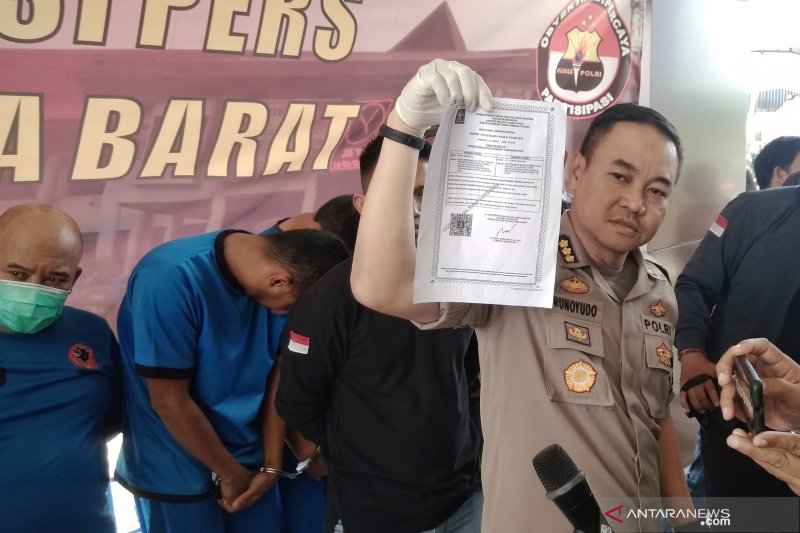 Kelompok 'debt collector' palsu ditangkap Polisi Jabar