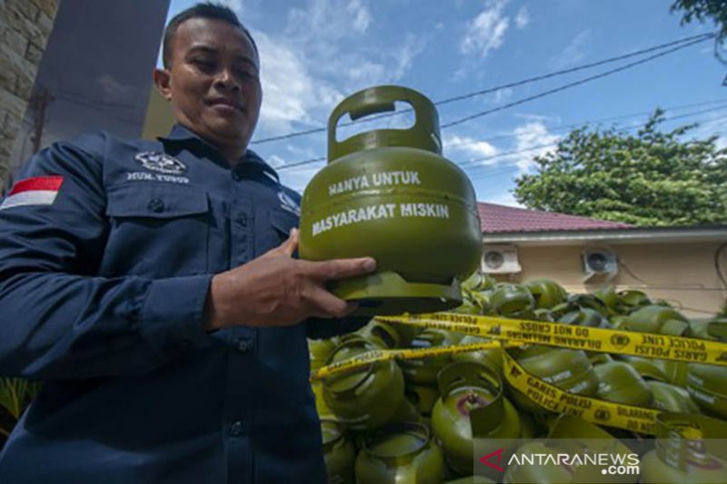 Tabung elpiji palsu disita