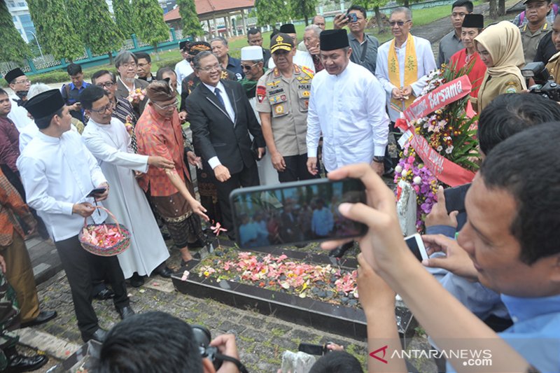 Doa bersama antar umat beragama jelang penetapan Pemilu