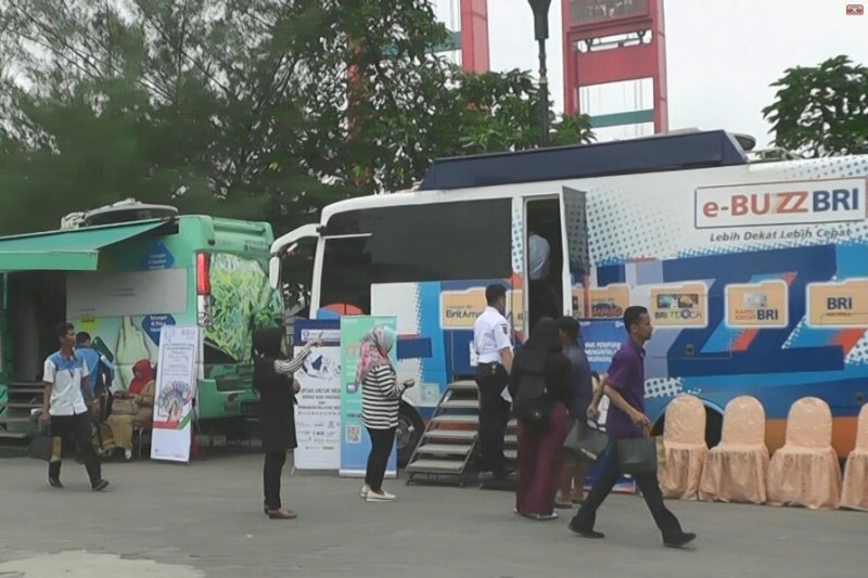 Penukaran Uang Pecahan Kecil Di Palembang Libatkan 13 Bank Antara News