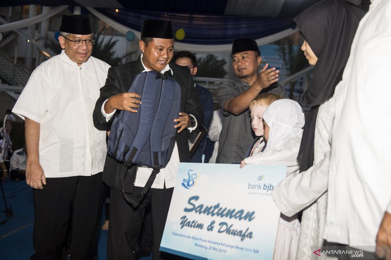 HUT ke-58 Bank BJB berikan 28.000 paket santunan yatim piatu