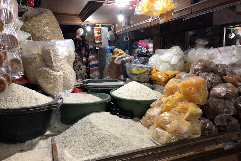 Bulog Yogyakarta jamin stok kebutuhan pokok cukup