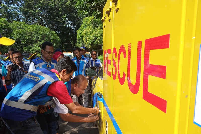 Enam ambulans disiagakan Jasa Marga layani evakuasi kecelakaan