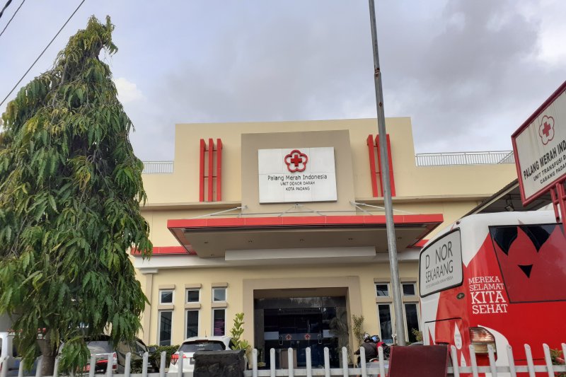 PMI Padang siagakan petugas saat libur lebaran