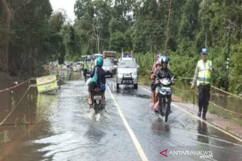 Hari terakhir libur Lebaran, jalur Sampit-Palangka Raya padat