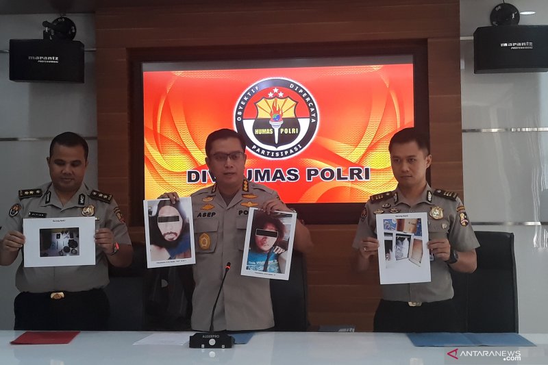 Empat terduga teroris ditangkap Densus 88 di Jatibening Bekasi