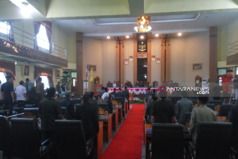 DPRD Lampung Timur Batal Rapat Usulkan Zaiful Bokhari Bupati terkendala keppres